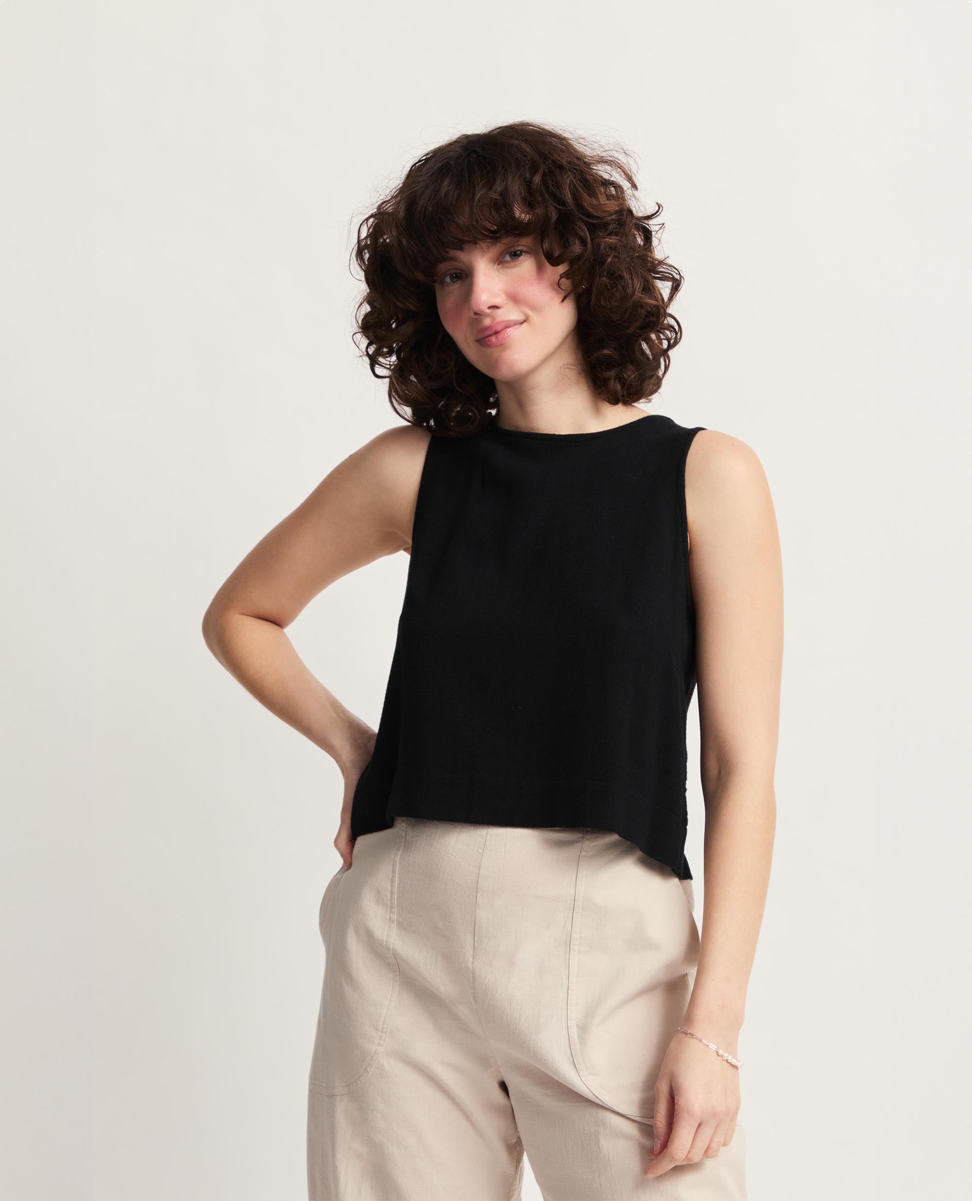 Didi | Sleeveless Open Back Tank Blouse | Black