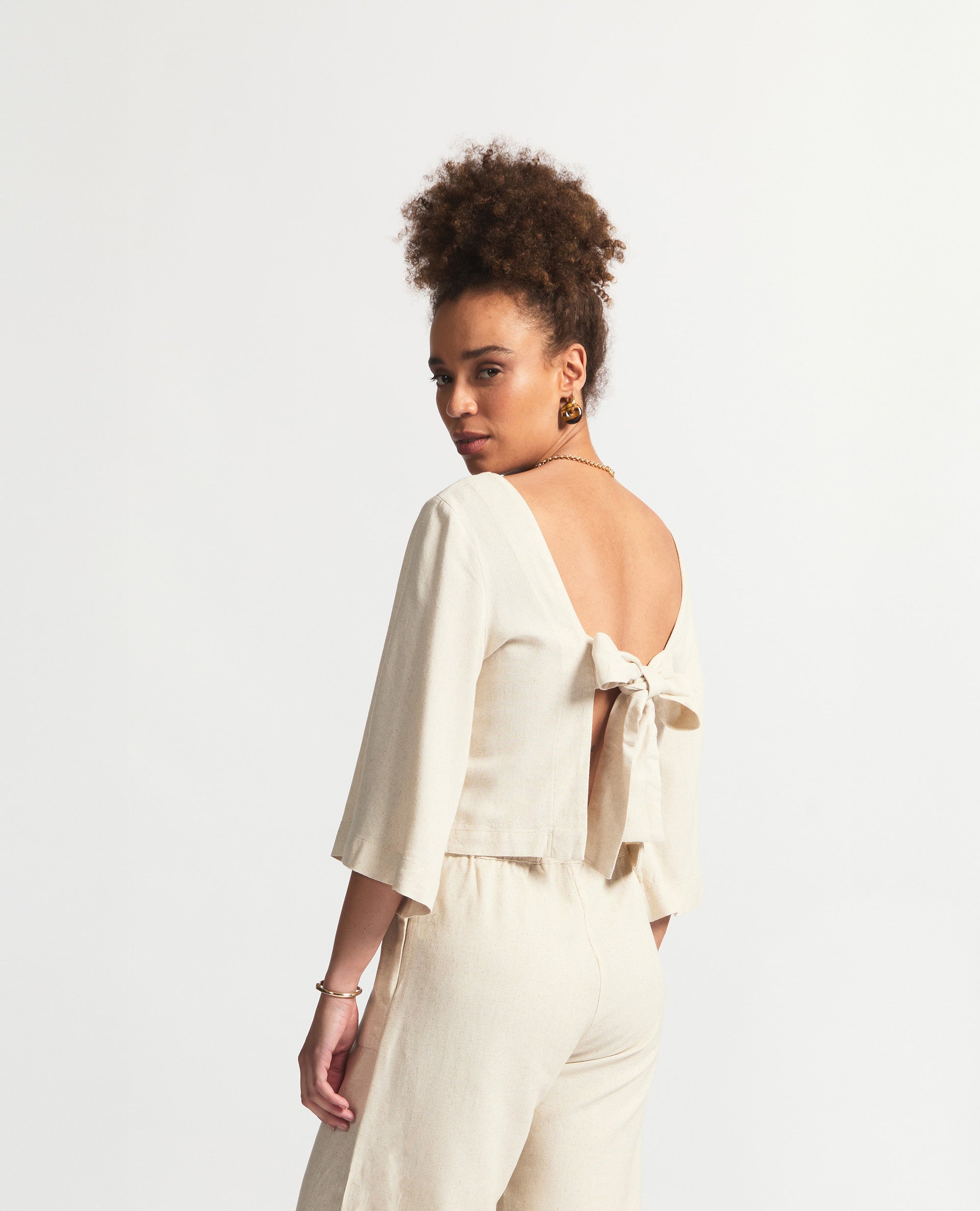 Dione | Three Quarter Flare Sleeve | Natural