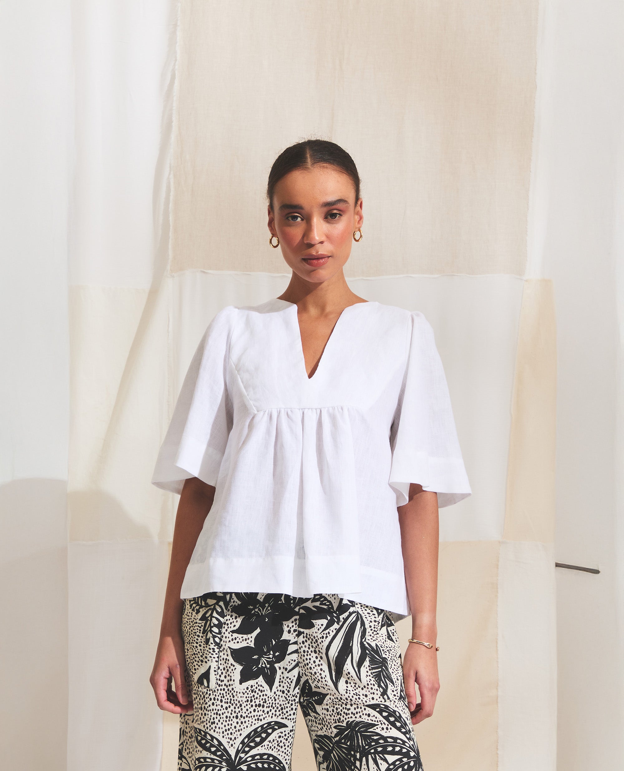 Luna | Relaxed Fit Blouse | White