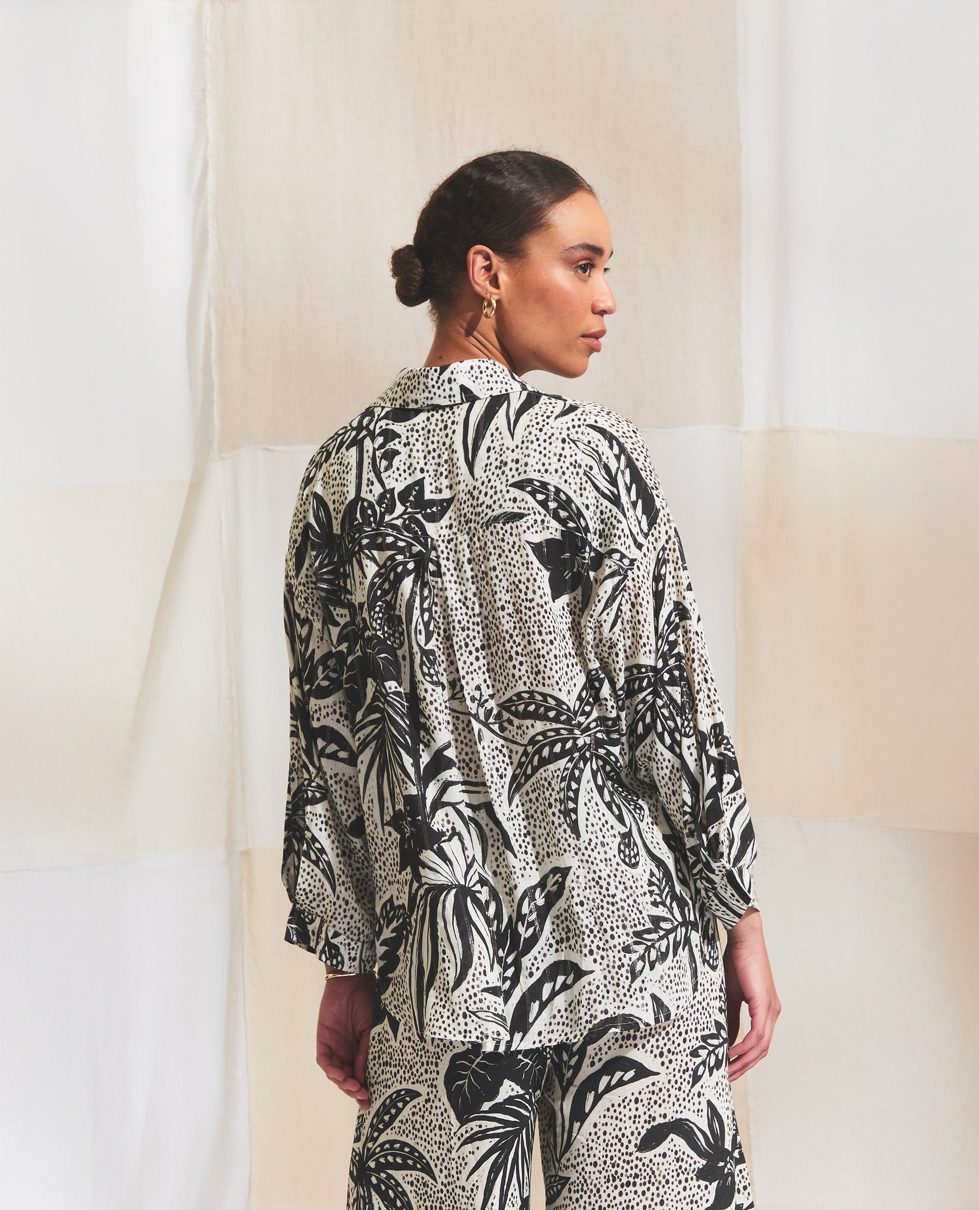 Harper Resort | Black & Ecru Jungle
