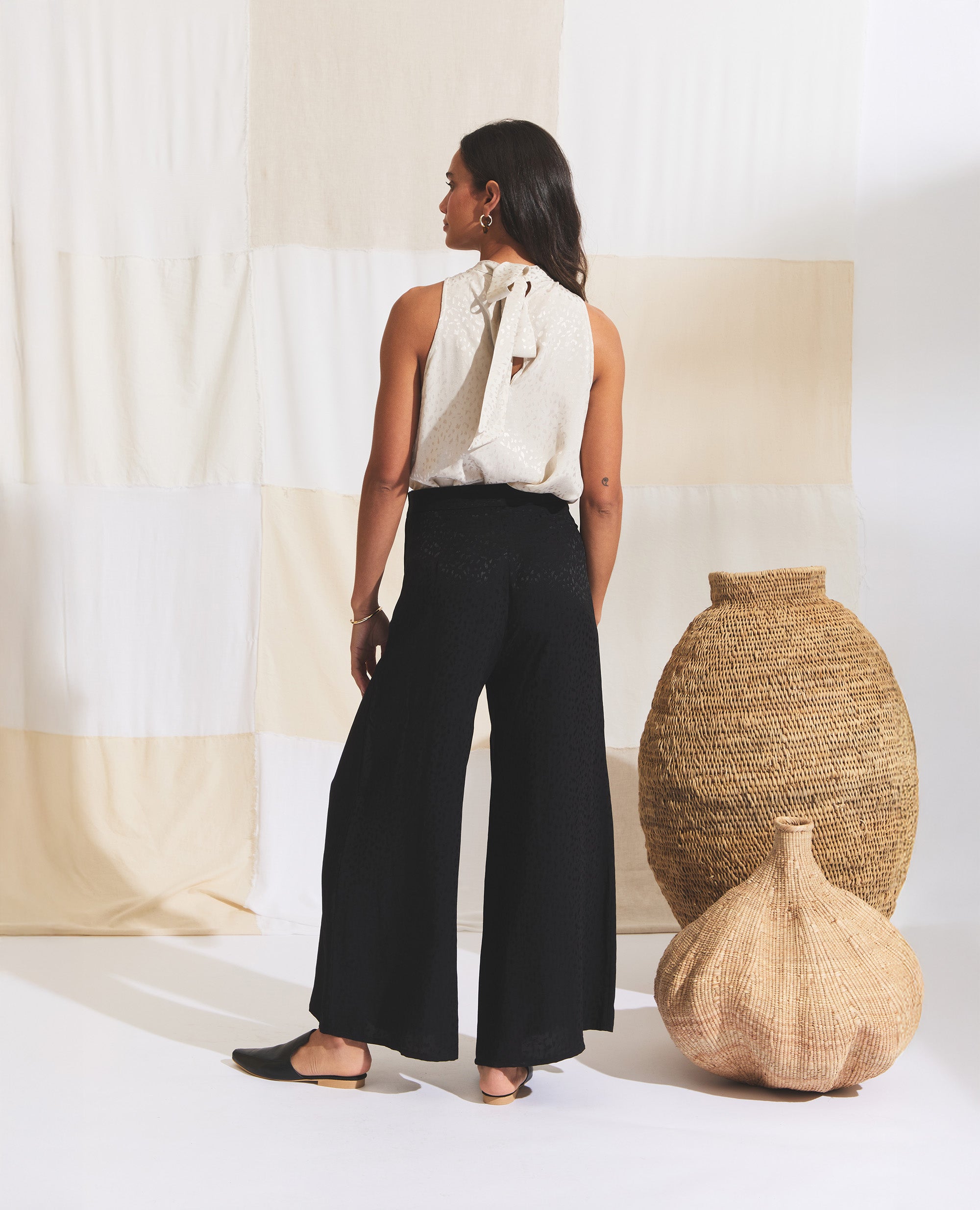 Darjeeling | Wide Leg Trouser | Sohocare Black
