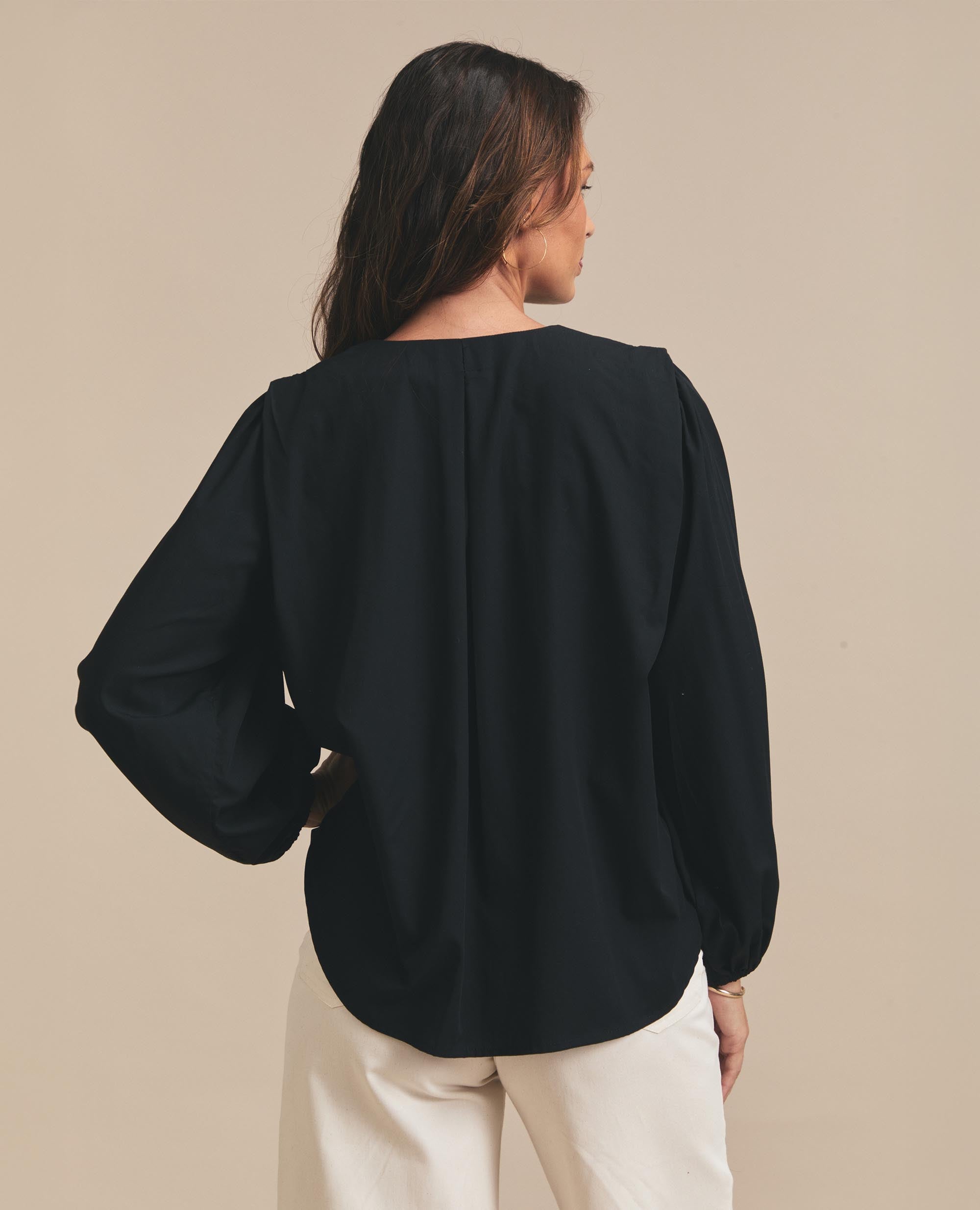 Jones | Relaxed Blouse | Black