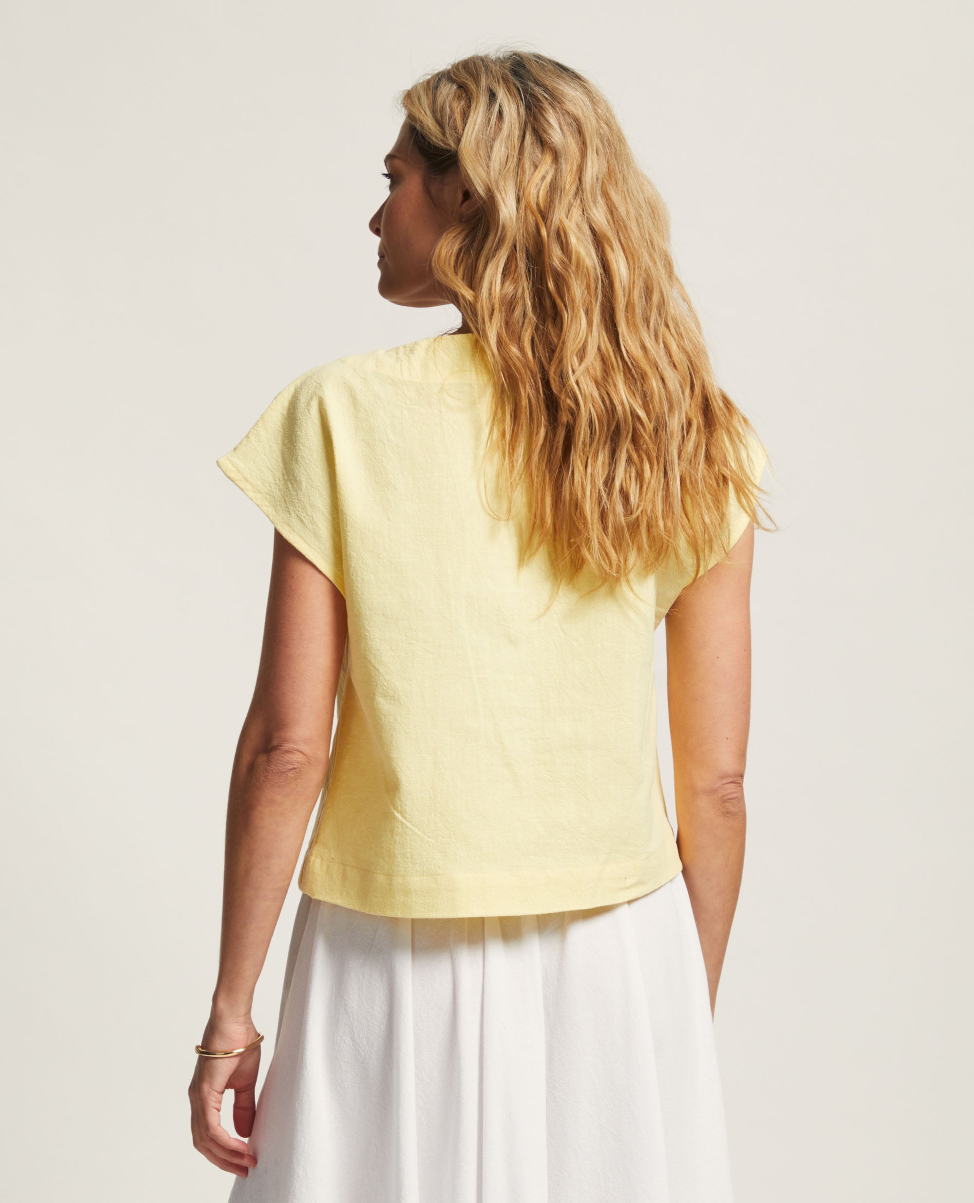 Fawn | Cropped Blouse with Square Pocket