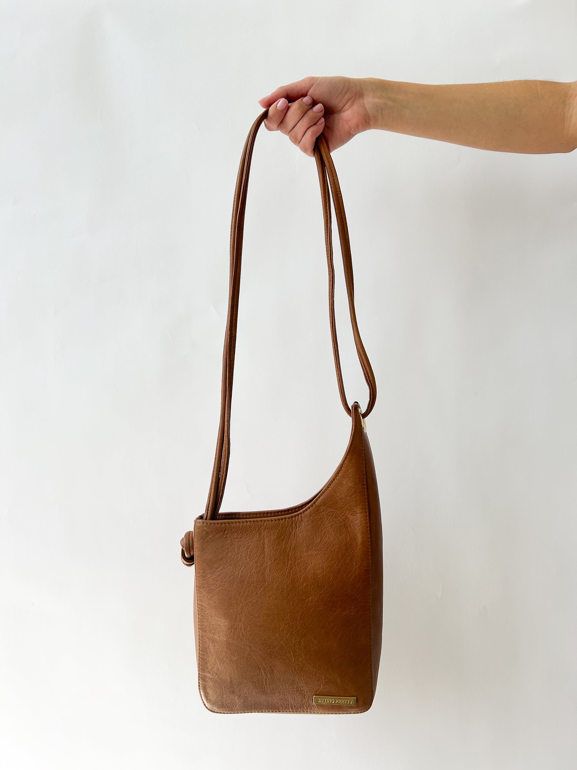 Sling Handbag | Tan
