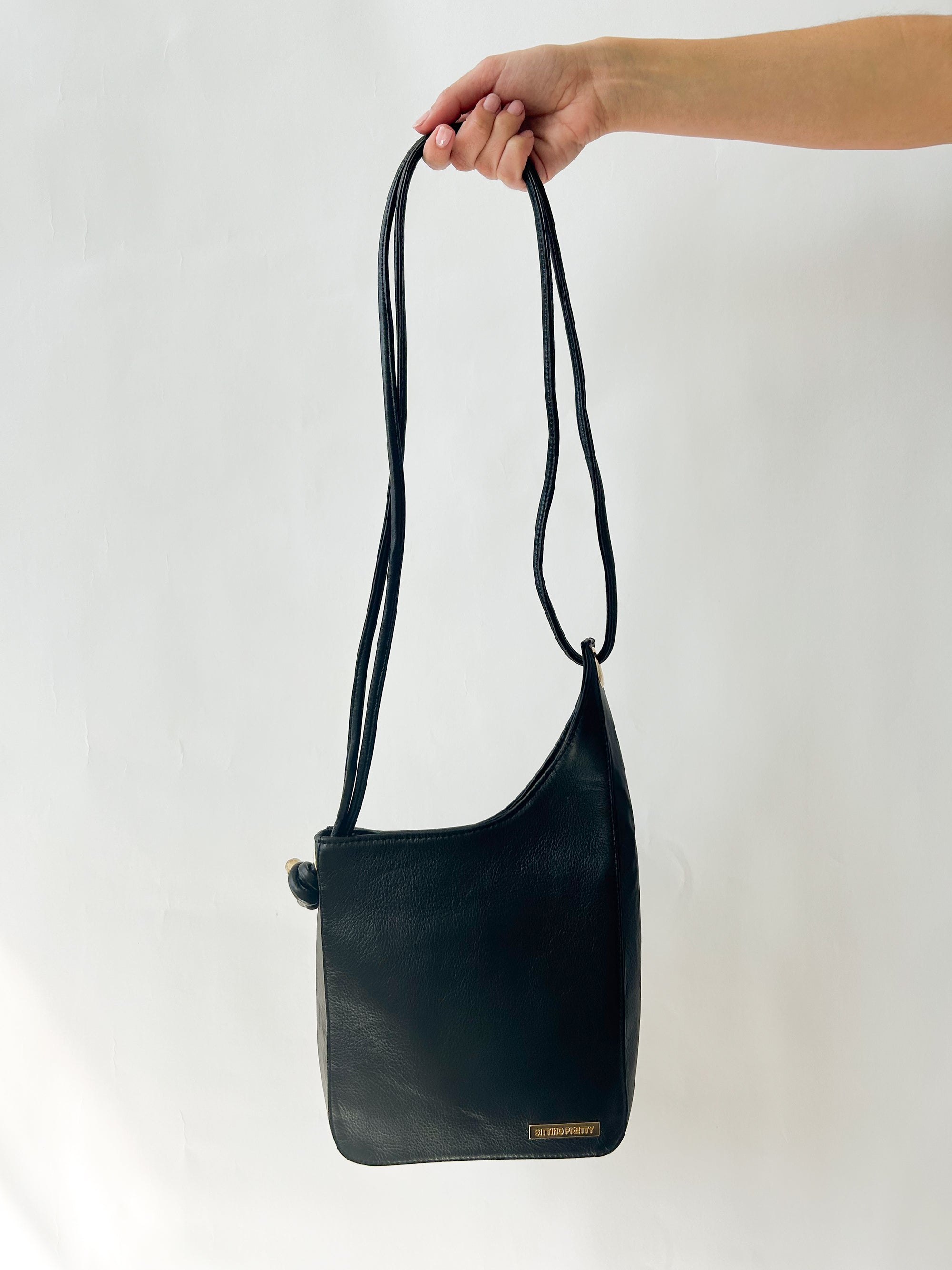 Sling Handbag | Black