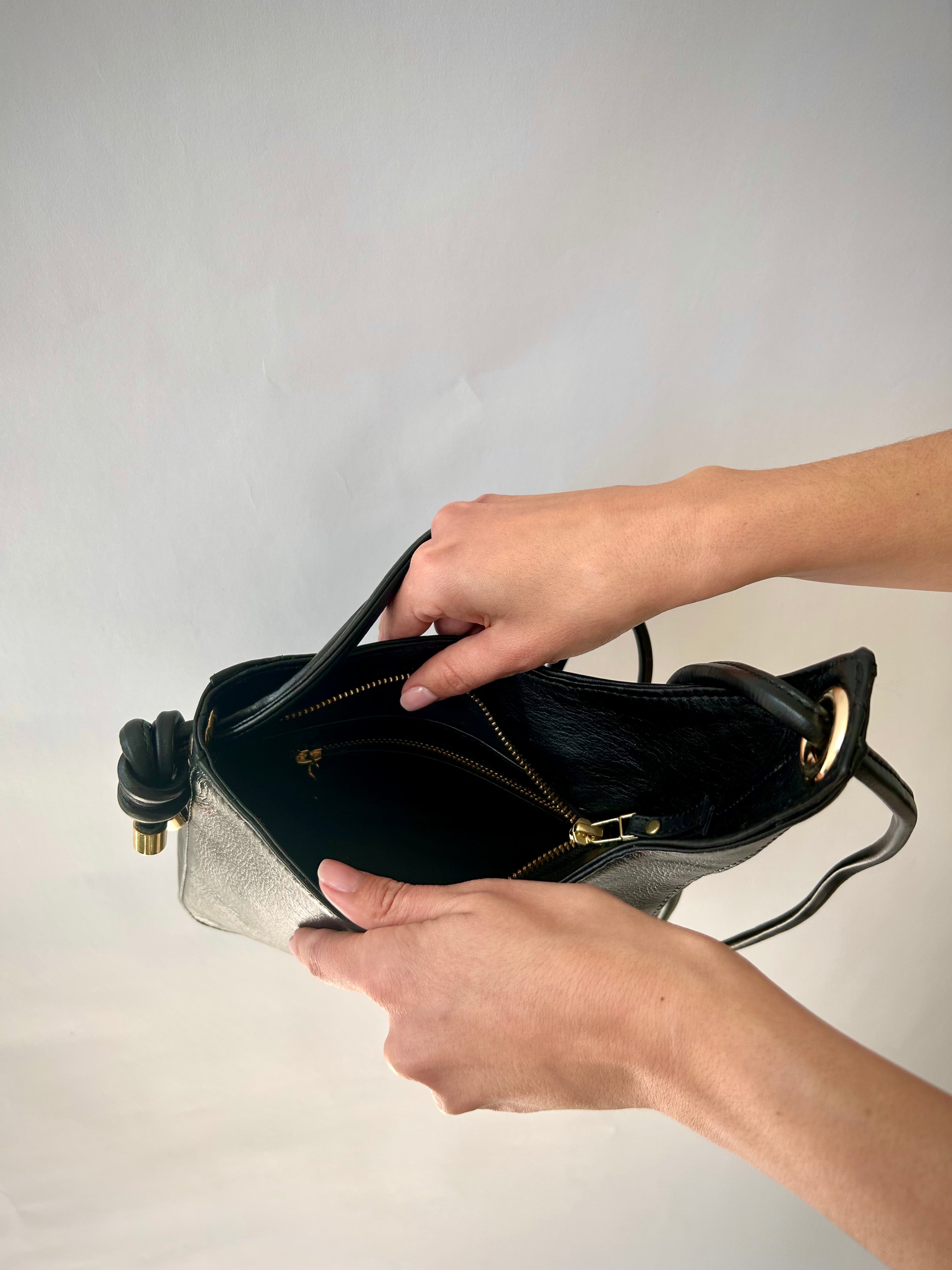 Sling Handbag | Black