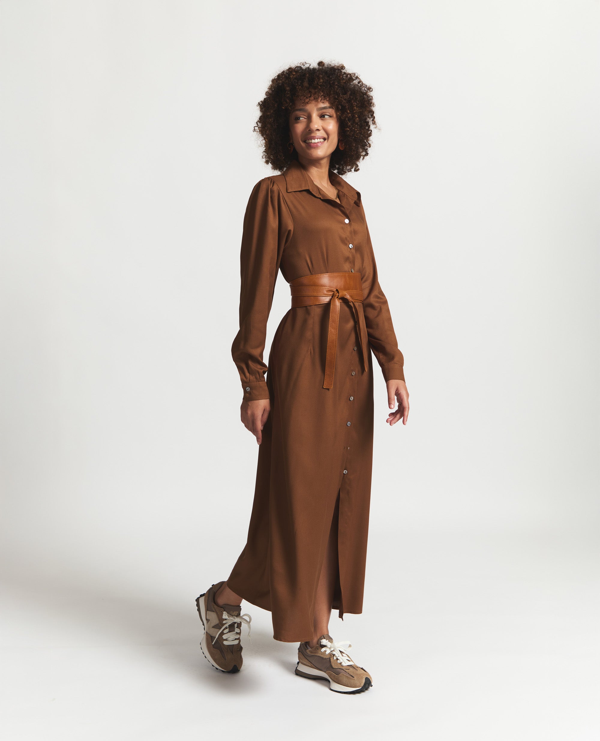 Lex | Maxi Dress with Collar and Cuff | Chocolate, Black