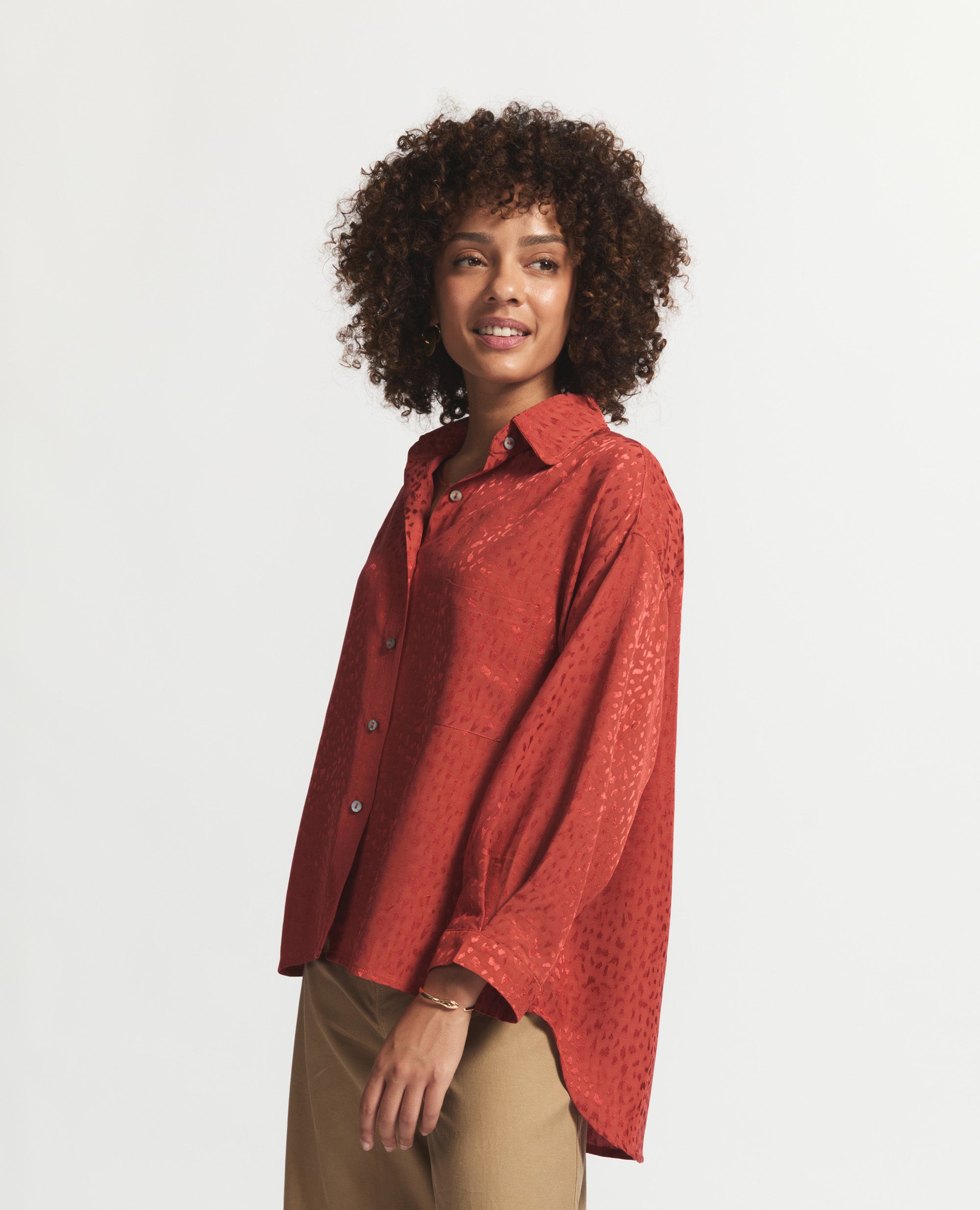 Harper | Oversized Button Up | Sohocare Chilli