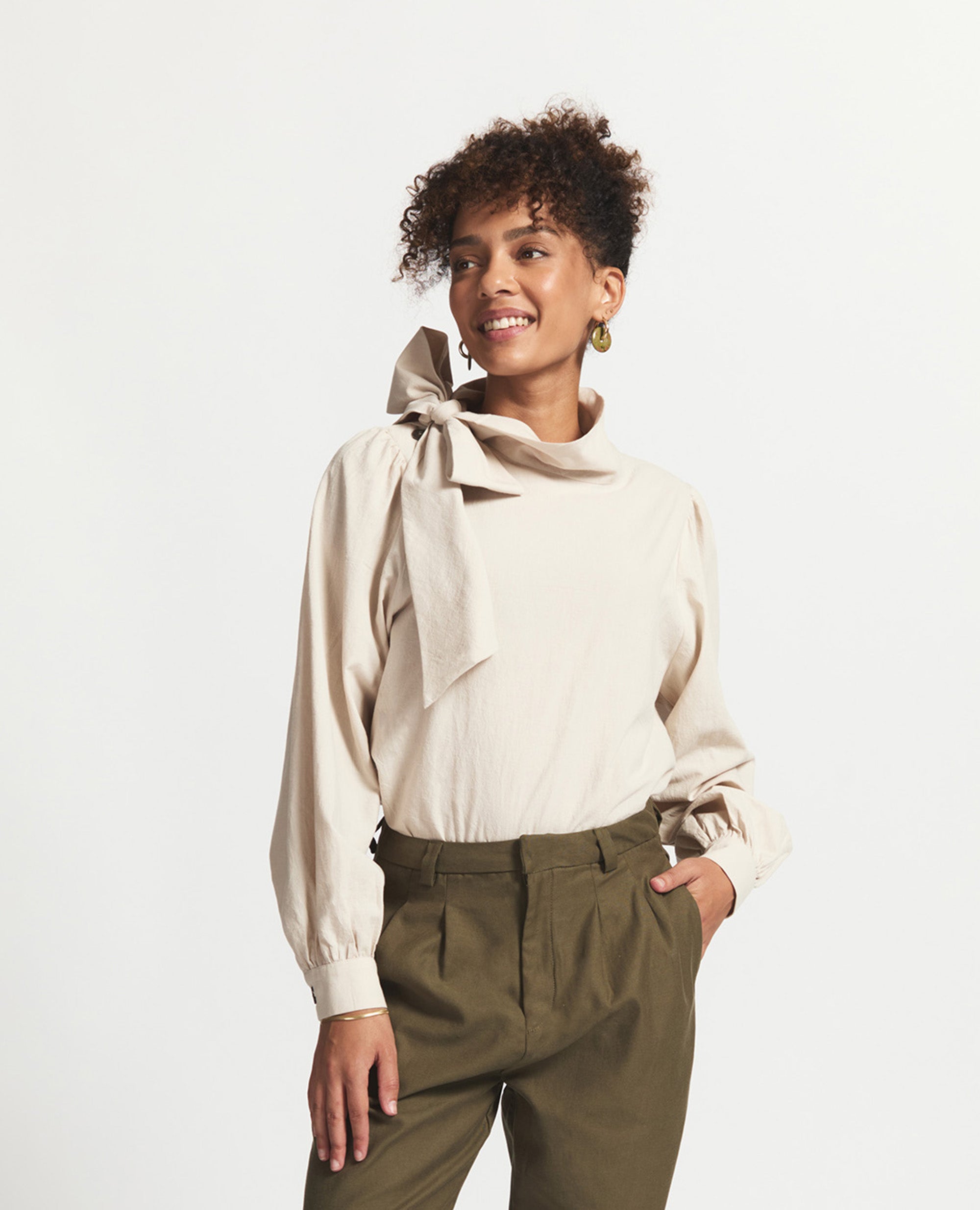 Kitty | Relaxed Blouse | Natural