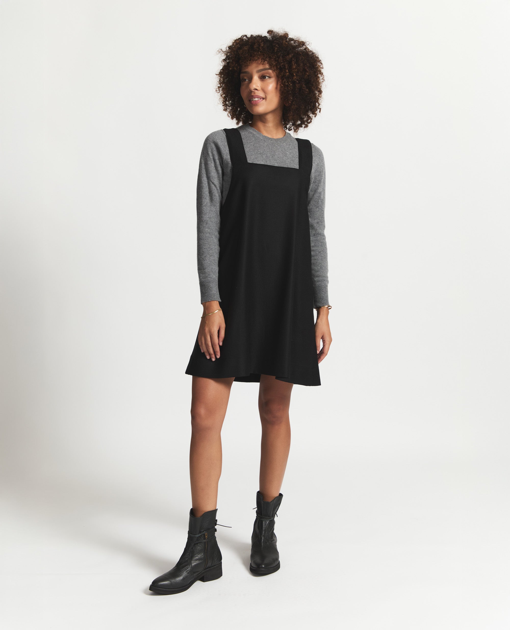 Twiggy | Relaxed Mini Dress | Black