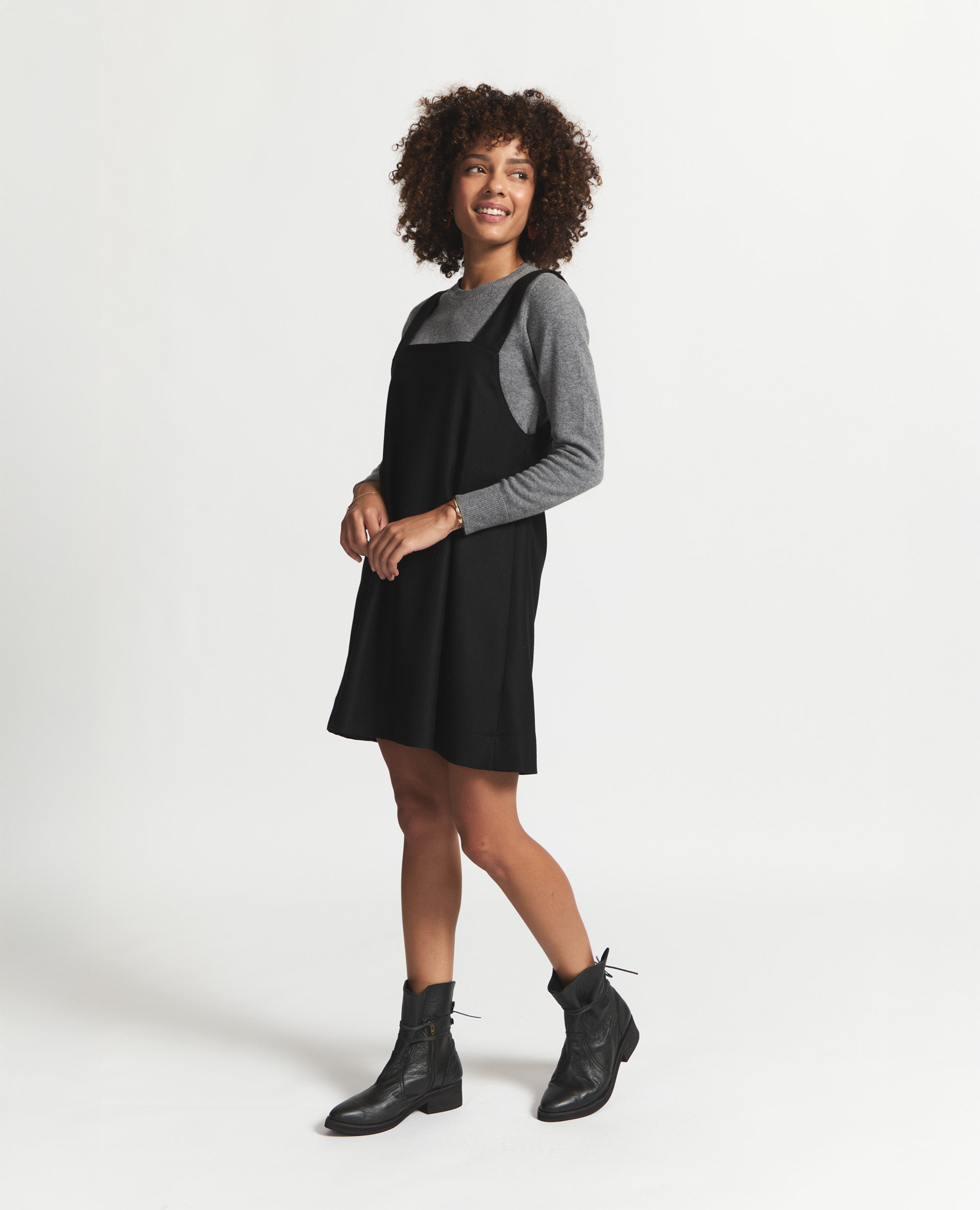 Twiggy | Relaxed Mini Dress | Black