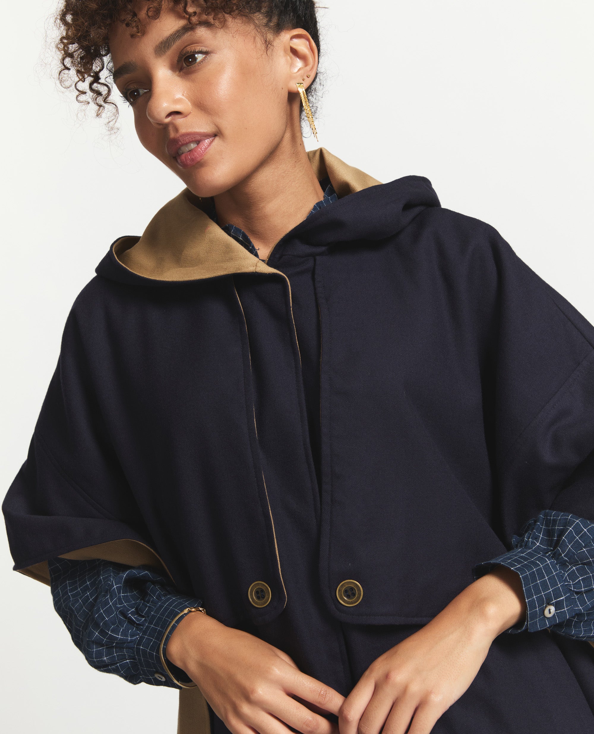 Tone | Oversized Poncho With Hood | Navy & Toffee