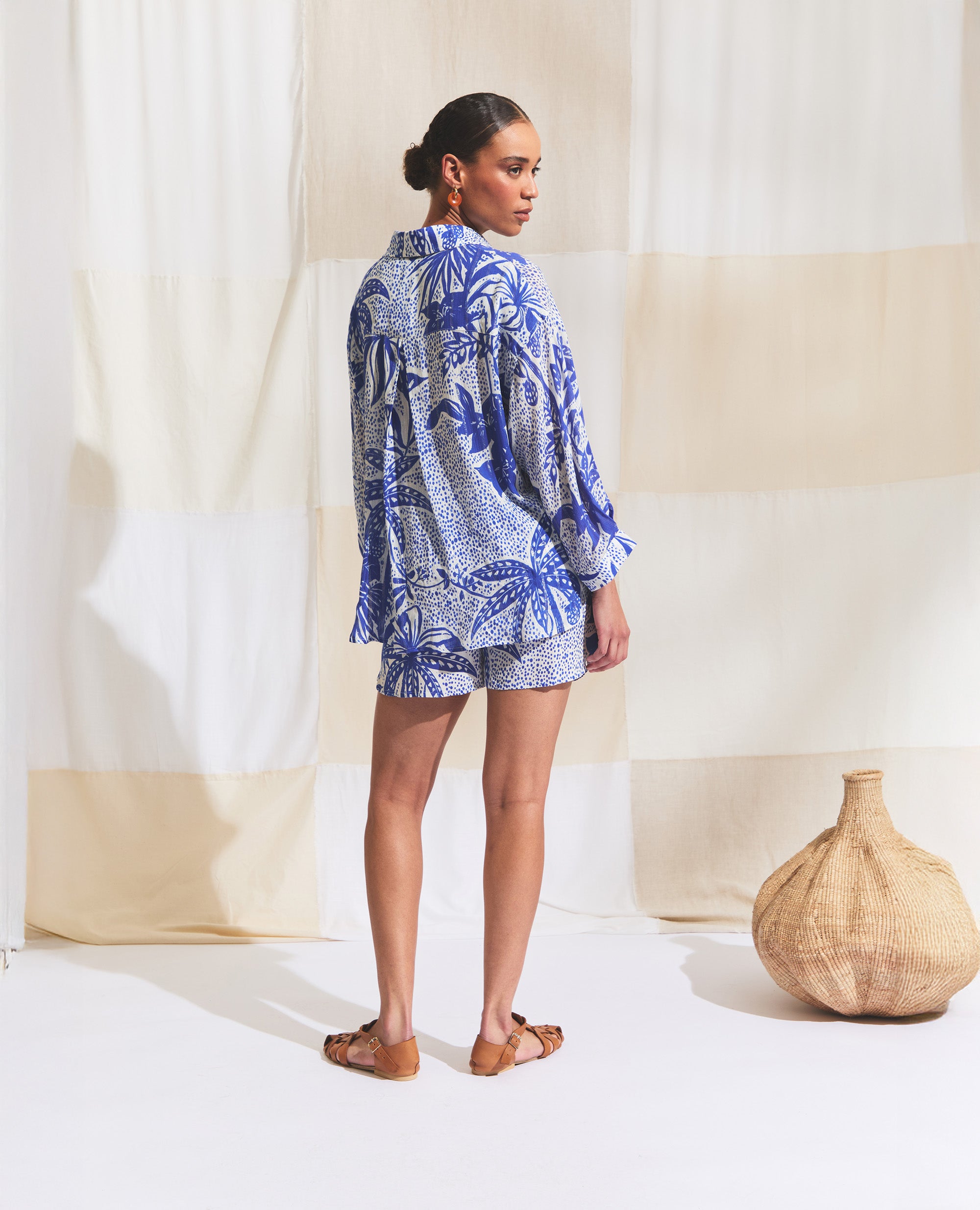 Vida | Relaxed Short | Cobalt & Ecru Jungle