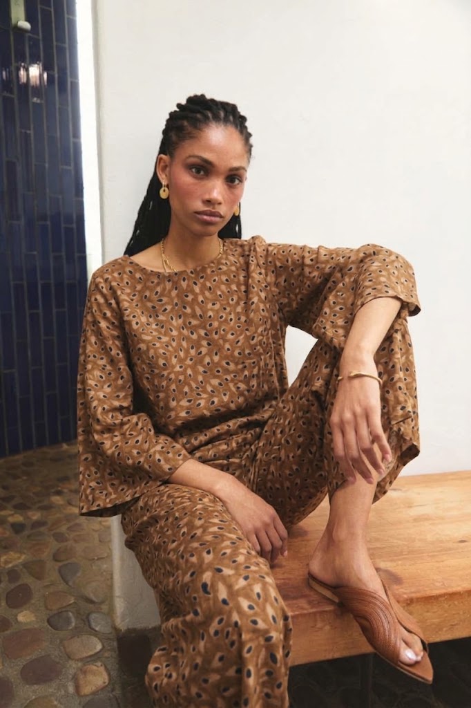 Dione | Three Quarter Flare Sleeve | Desert Eye