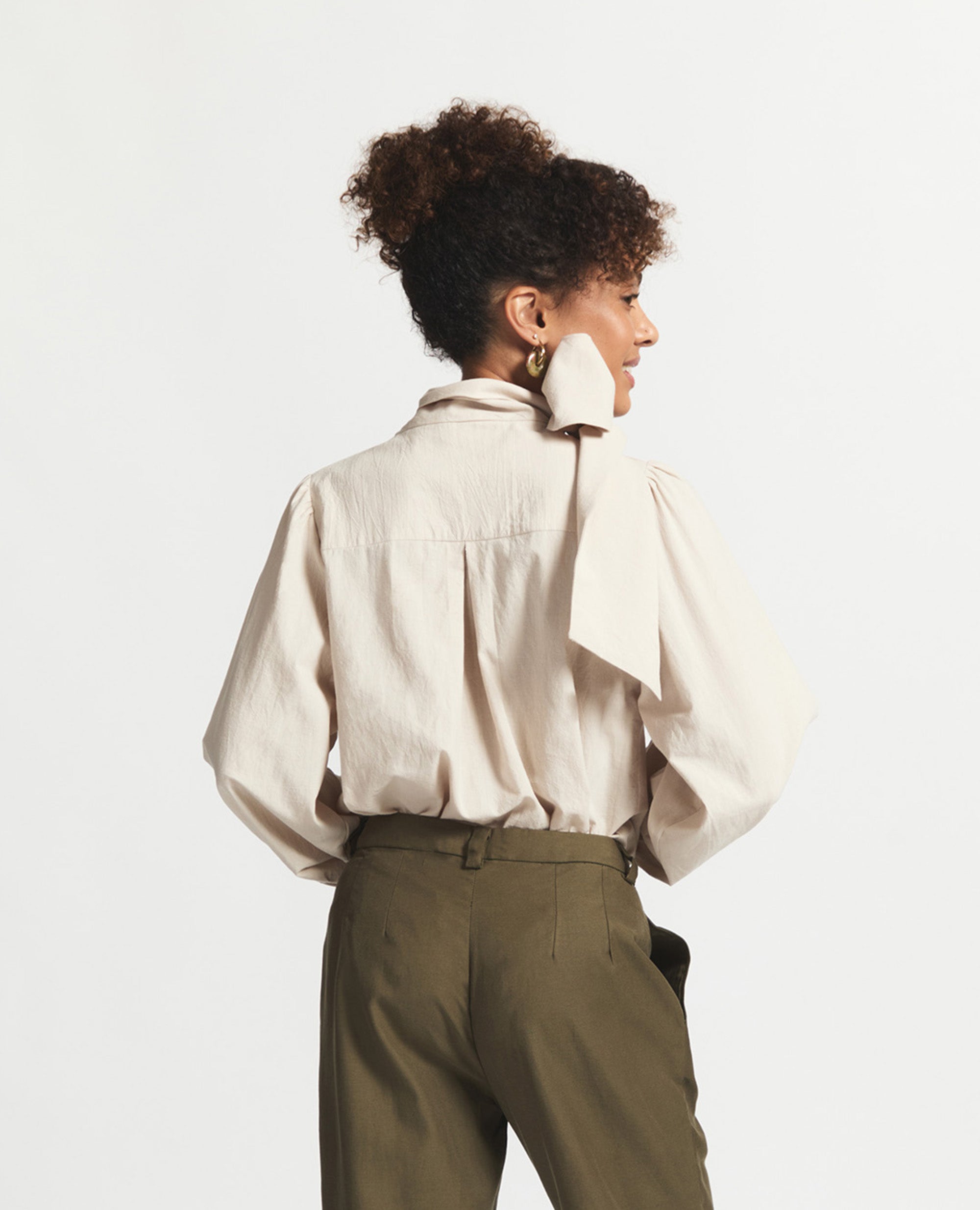 Kitty | Relaxed Blouse | Natural
