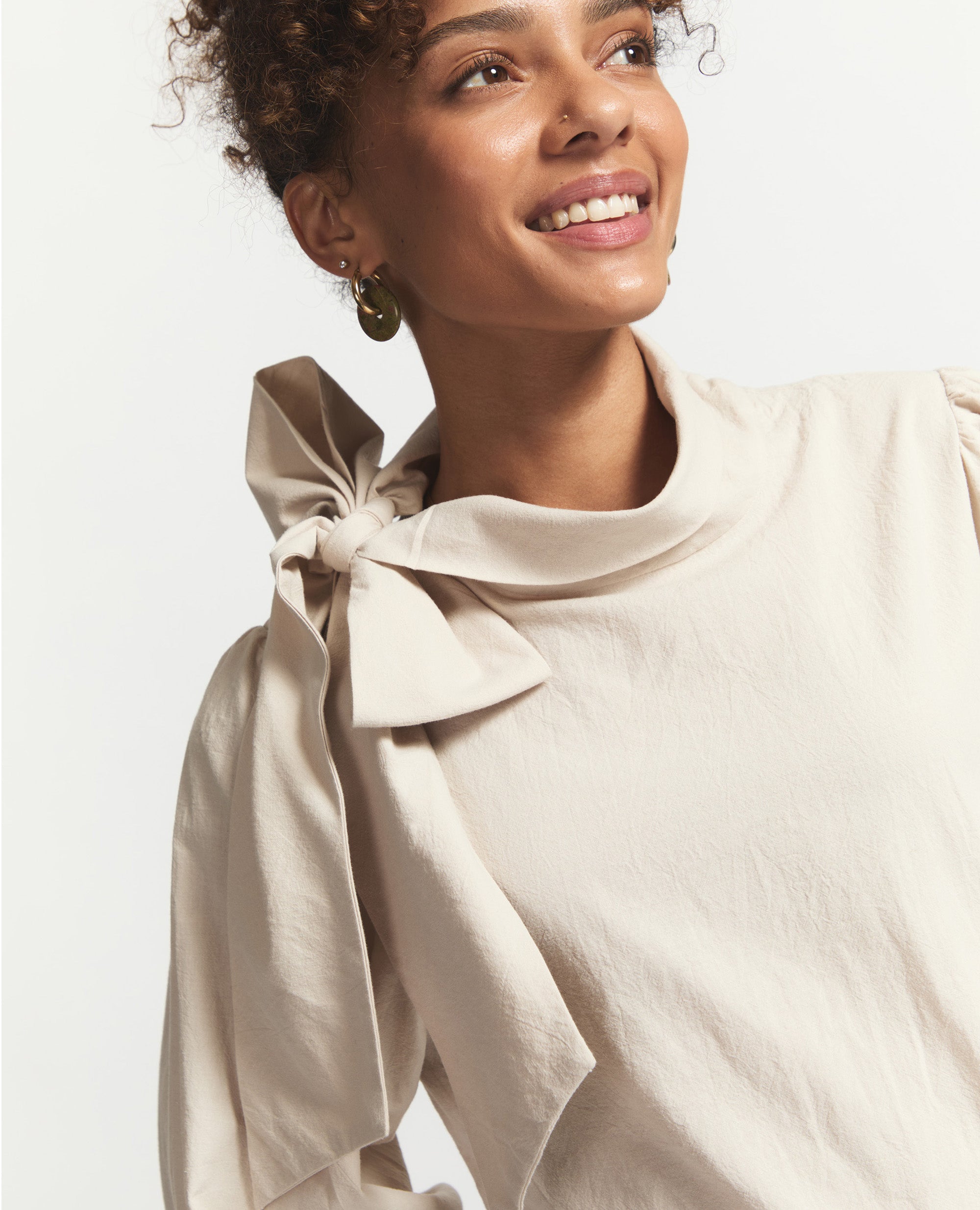 Kitty | Relaxed Blouse | Natural