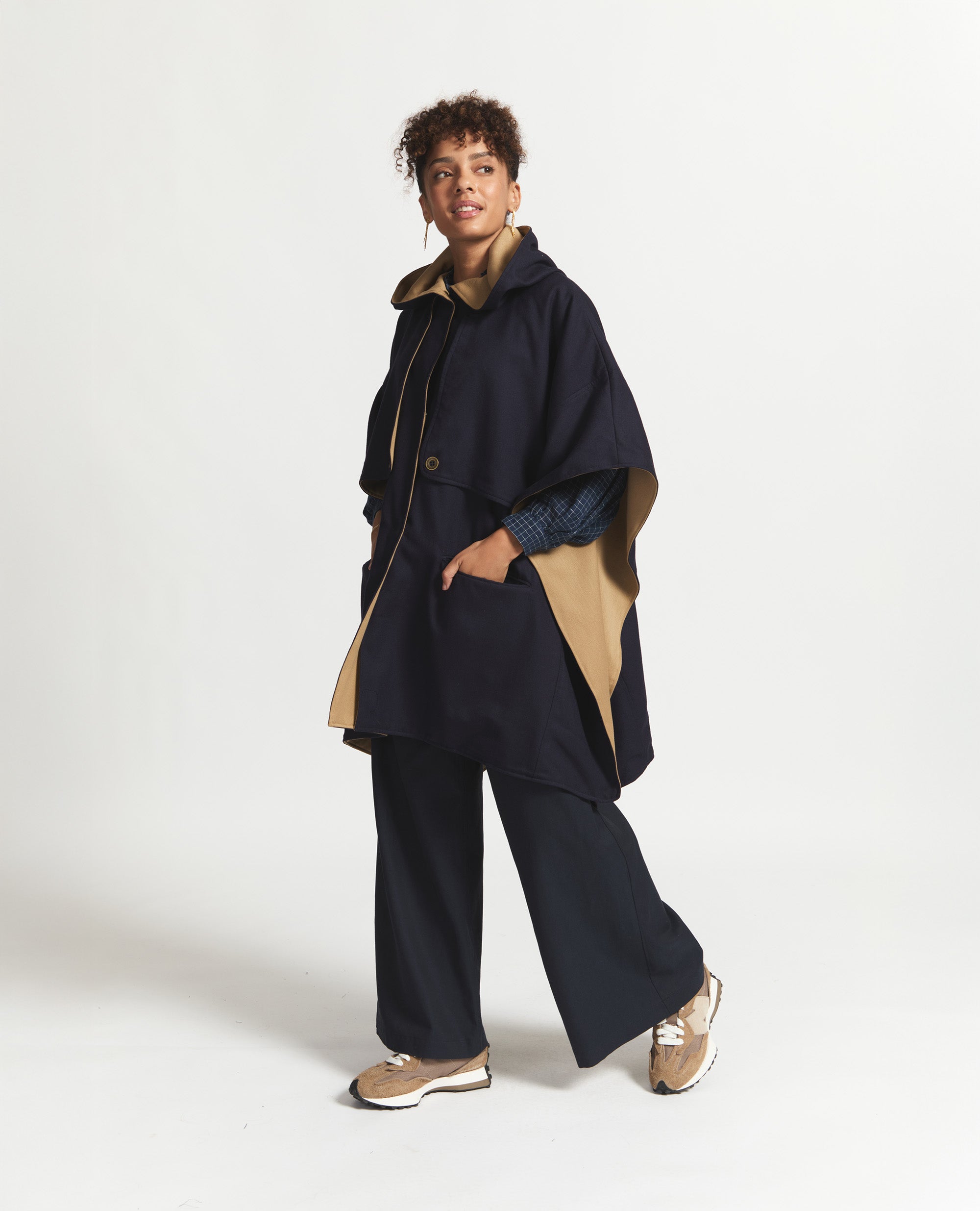 Tone | Oversized Poncho With Hood | Navy & Toffee